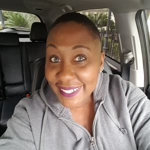 Meet your Posher, Debra